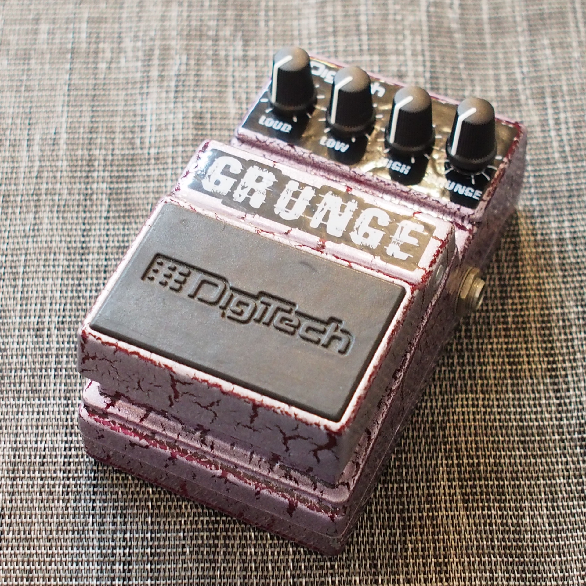 買取情報】お手軽グランジサウンド！『DigiTech GRUNGE』楽器奏庫