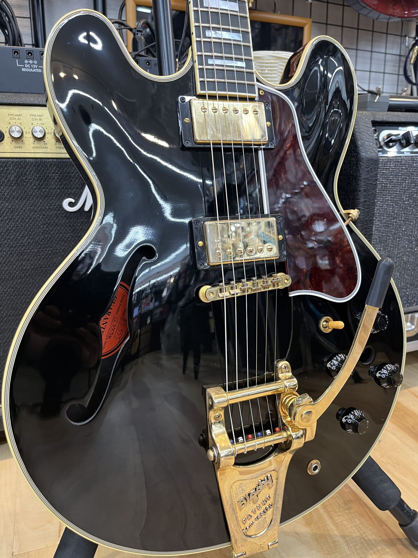 Gibson製セミアコースティックの上位機種、ES-355を買い取らせていただきました！楽器奏庫｜初心者歓迎♪ギター好きのヒミツ基地