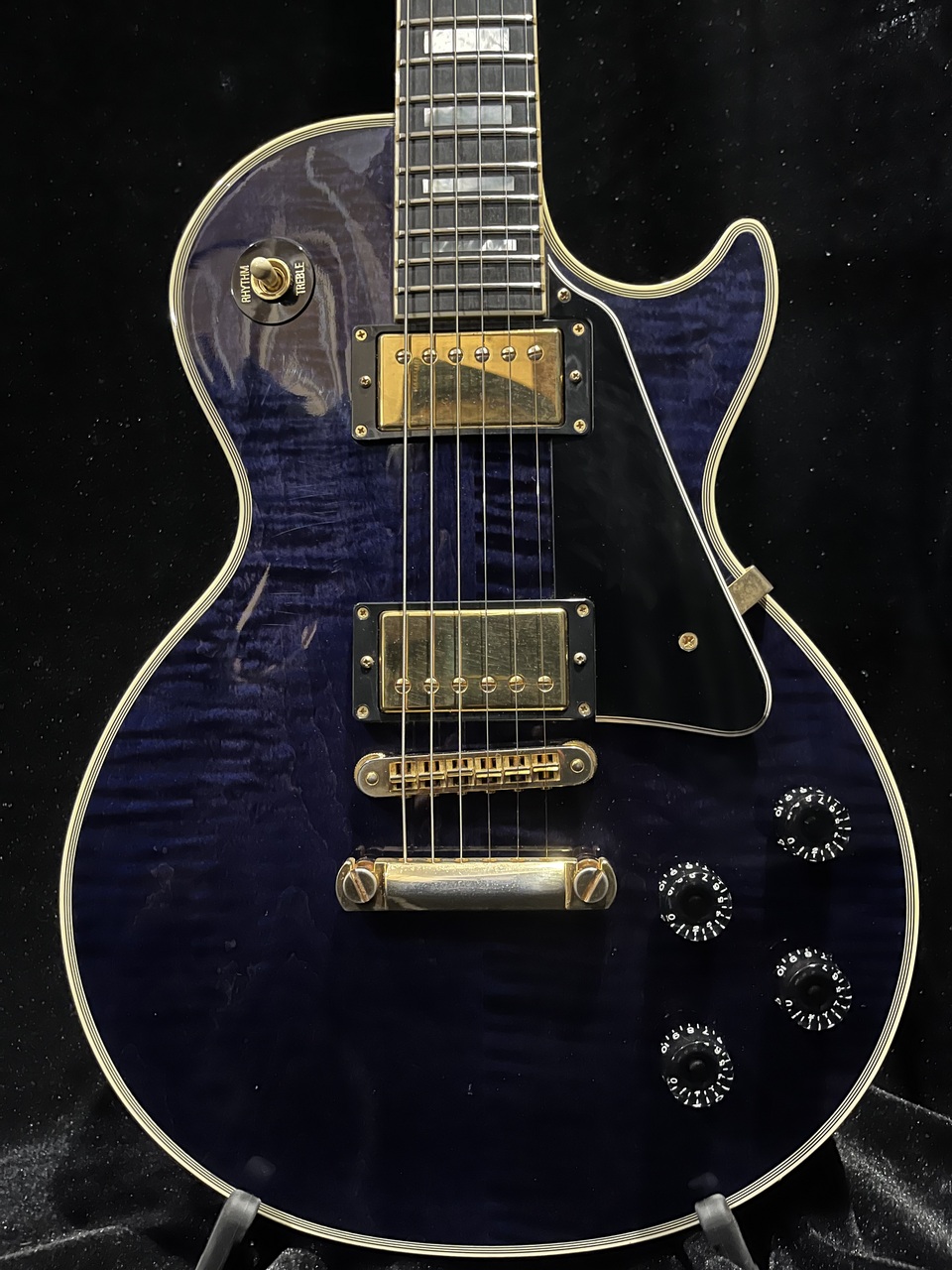 レスポールカスタム　値引きしました。 Gibson Custom Shop Les Paul Custom Figuredを買取りしました