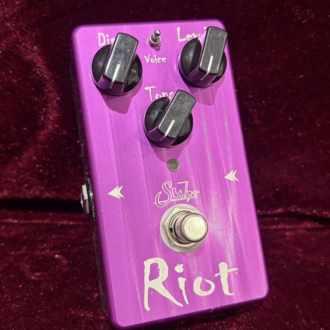 Suhr RIOTを買取りしました｜プロ使用ディストーションも高価査定