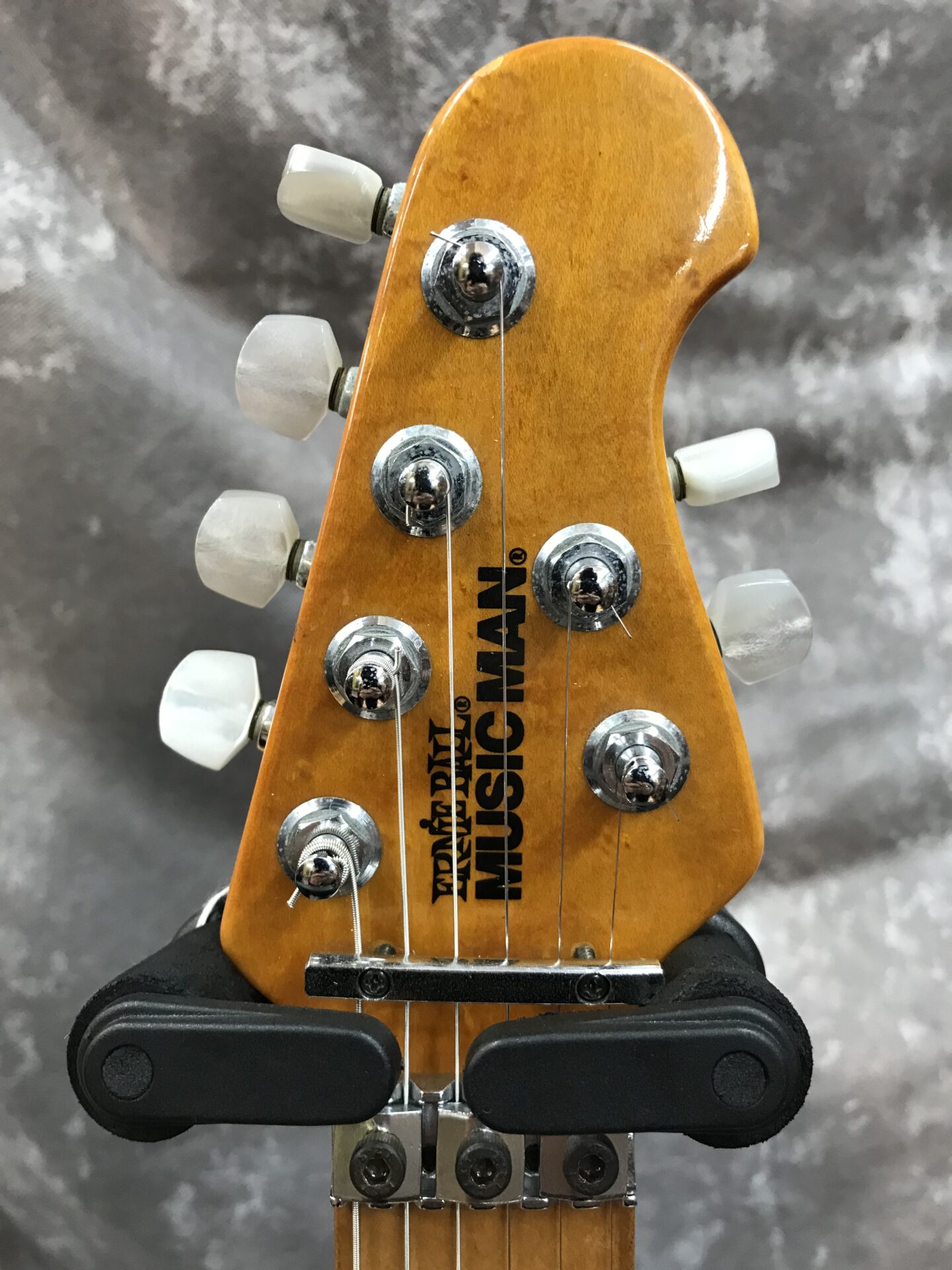 ギター売ります。古いです。 立川店】Music Man AXIS EX を買取させていただきました！人気のMusic