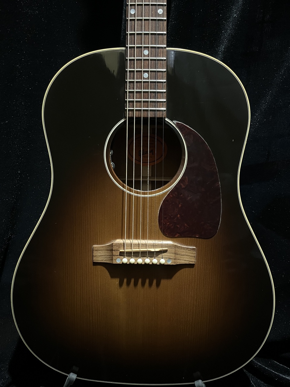 Gibson J-45 STD VOSを買取｜サンバーストの定番ドレッドノート【楽器