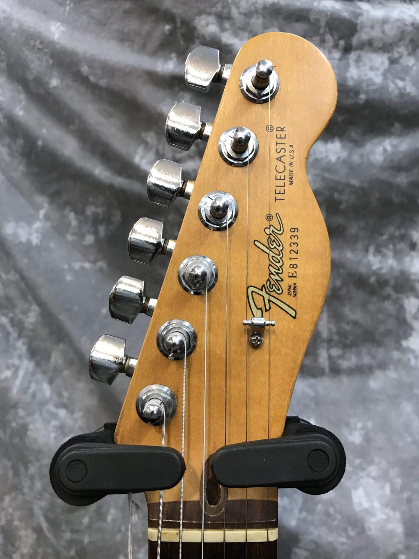立川店】Fender American Standard Telecasterを買取させていただき 