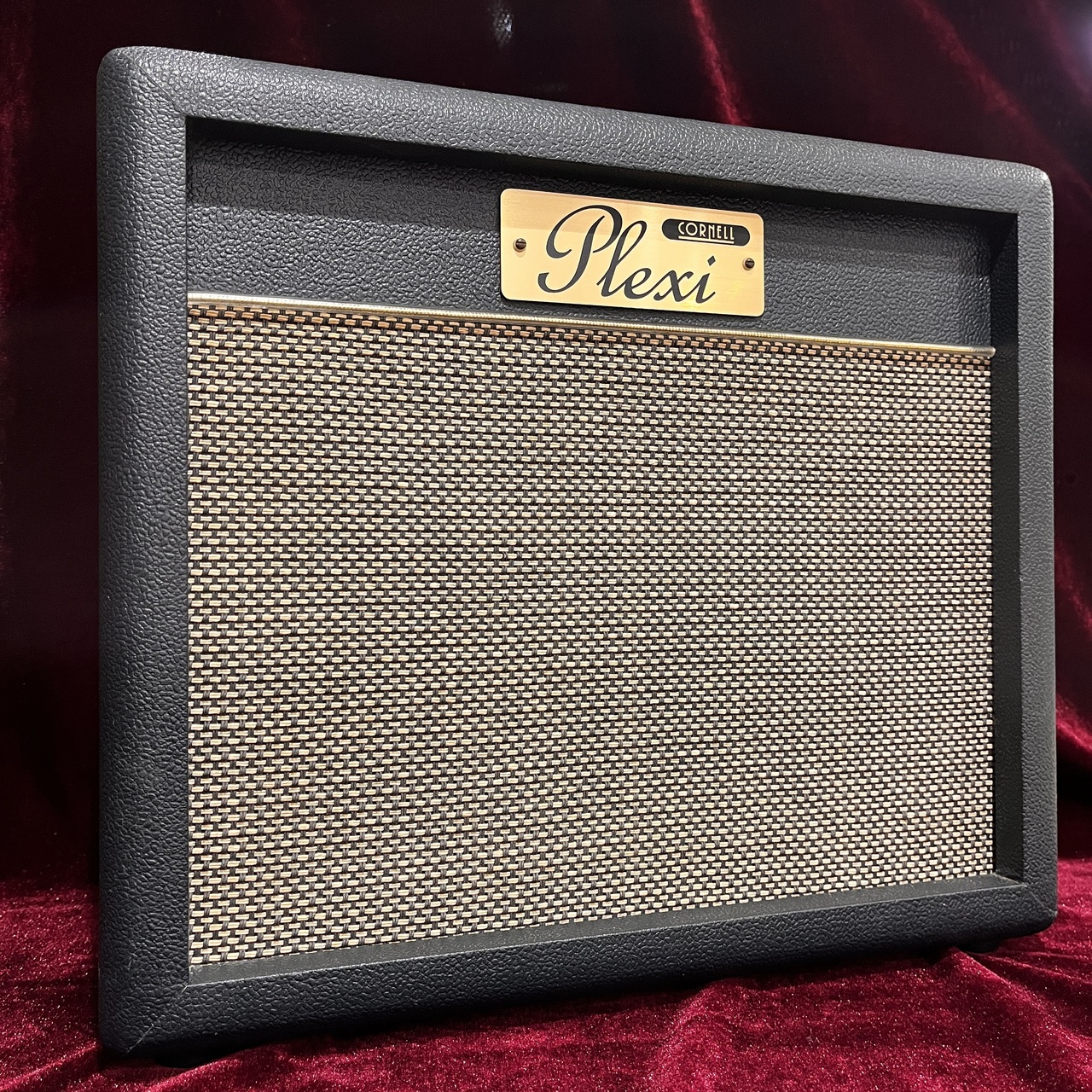 楽器奏庫 | 【町田店】 CORNELL Plexi Sevenを買取りしました｜自宅