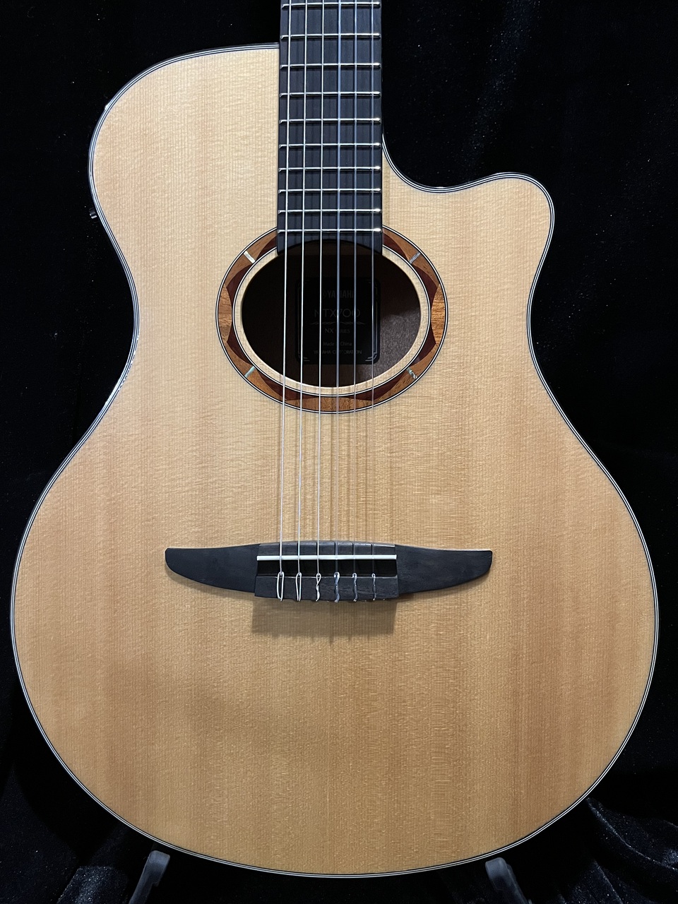 YAMAHA NTX700を買取｜薄胴で扱いやすい人気エレガット【楽器奏庫 町田
