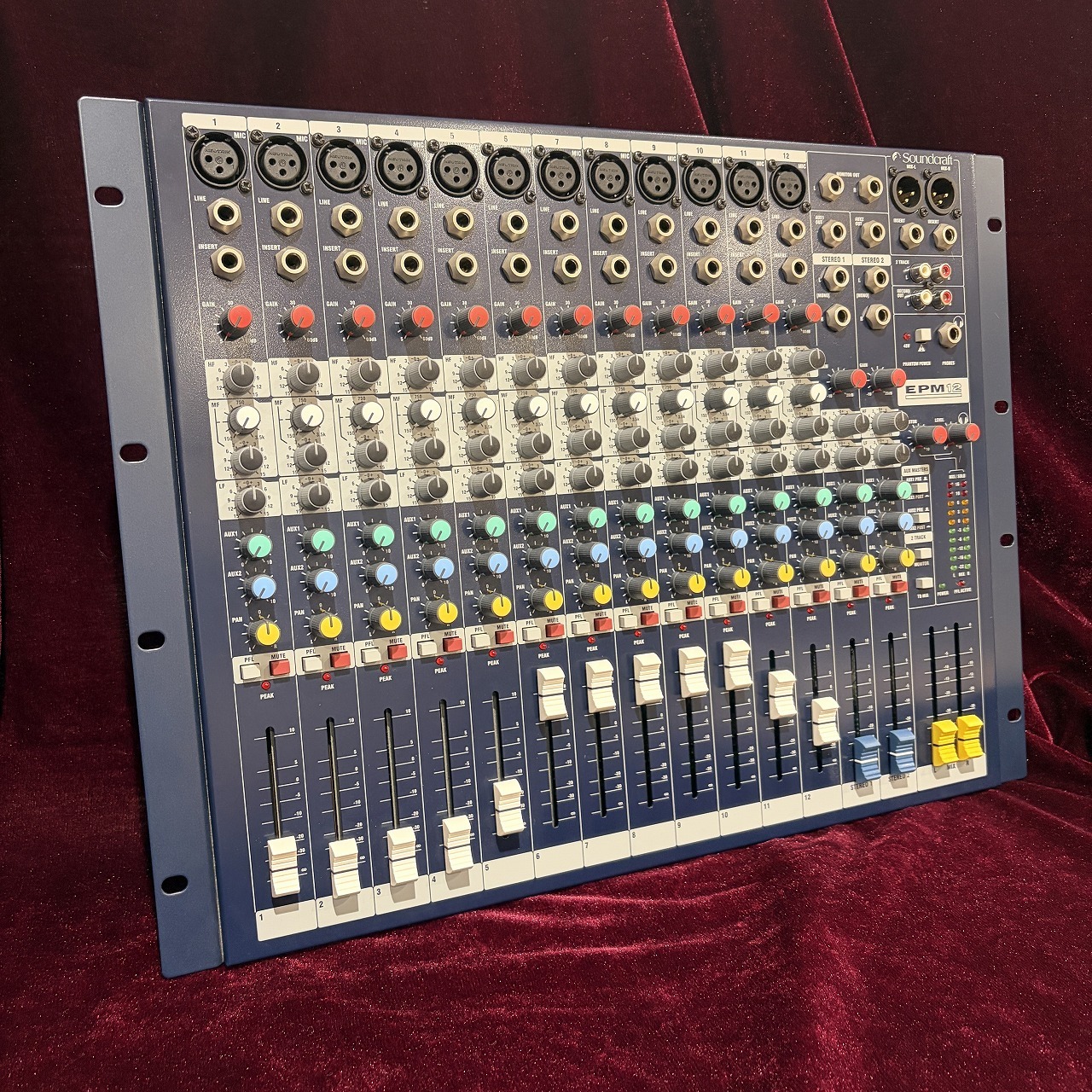 Soundcraft EPM 12 アナログミキサー 動作確認済み Amazon | Soundcraft サウンドクラフト コンパクト・アナログミキサー