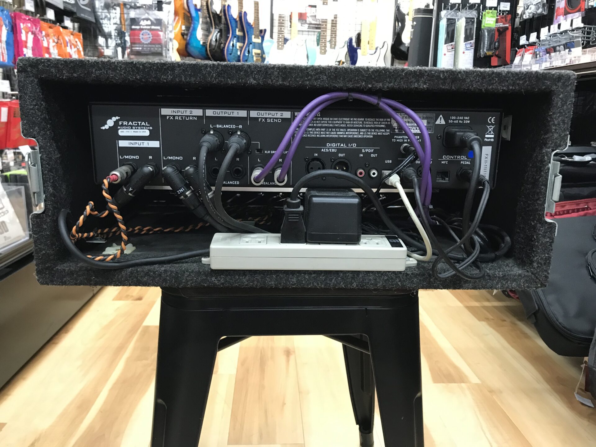 立川店】FRACTAL AUDIO AXE-FX IIを買取させていただきました
