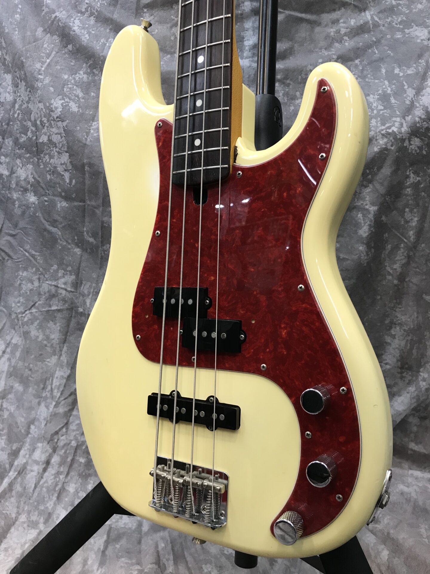 FenderJapan PB62-US Mod フレットレス　フジゲン 楽器奏庫 | 【立川店】Fender Japan PB62 Modを買取させていただきまし